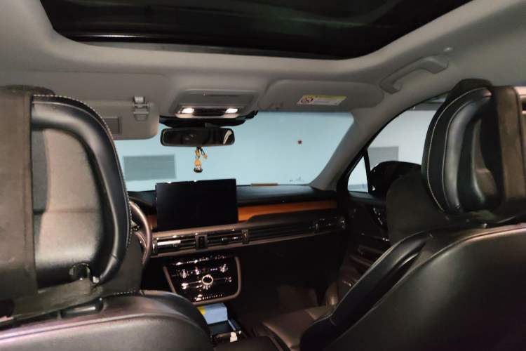 Used Lincoln Corsair 2020 2.0T Two-Wheel Drive Luxury Edition Headliner