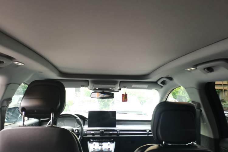 Used Lincoln Corsair 2020 2.0T Two-Wheel Drive Luxury Edition Headliner