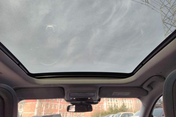 Used Lincoln Corsair 2020 2.0T Two-Wheel Drive Luxury Edition Headliner