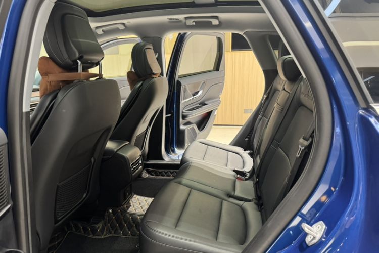 Used Lincoln Corsair 2020 2.0T Two-Wheel Drive Luxury Edition Interior 1