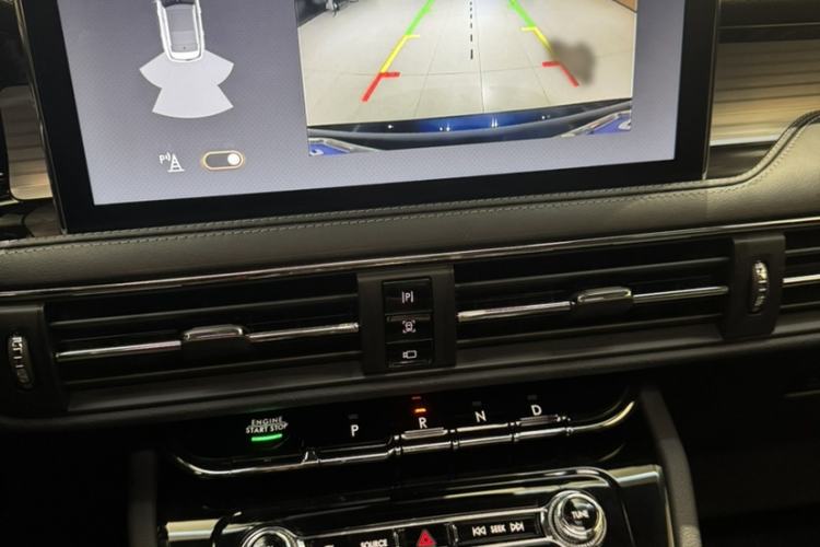 Used Lincoln Corsair 2020 2.0T Two-Wheel Drive Luxury Edition Interior 12