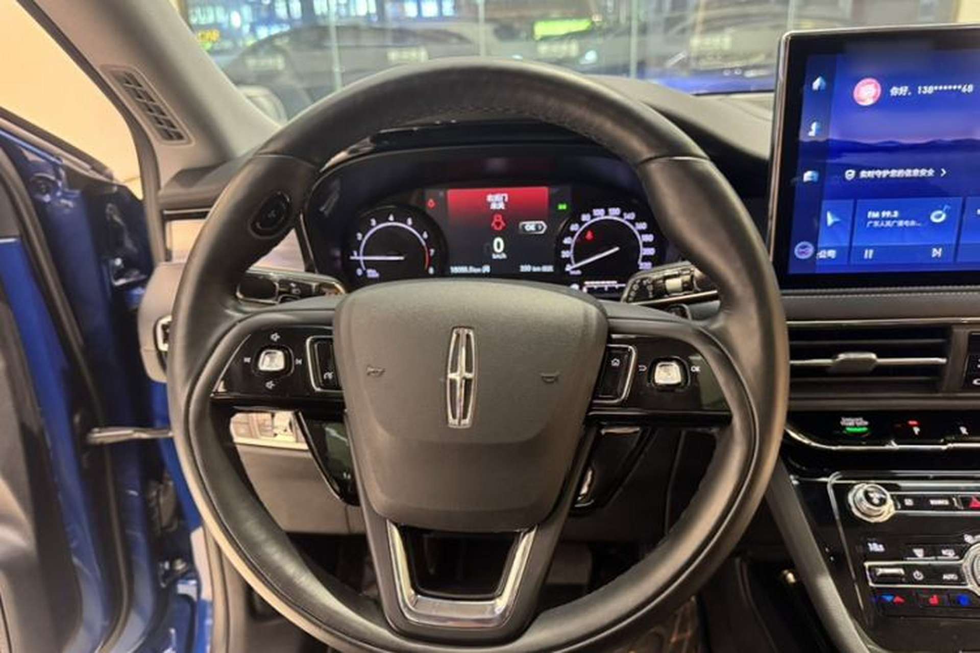Used Lincoln Corsair 2020 2.0T Two-Wheel Drive Luxury Edition Interior 4