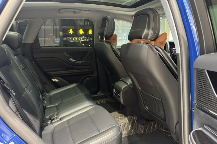 Used Lincoln Corsair 2020 2.0T Two-Wheel Drive Luxury Edition Interior 7