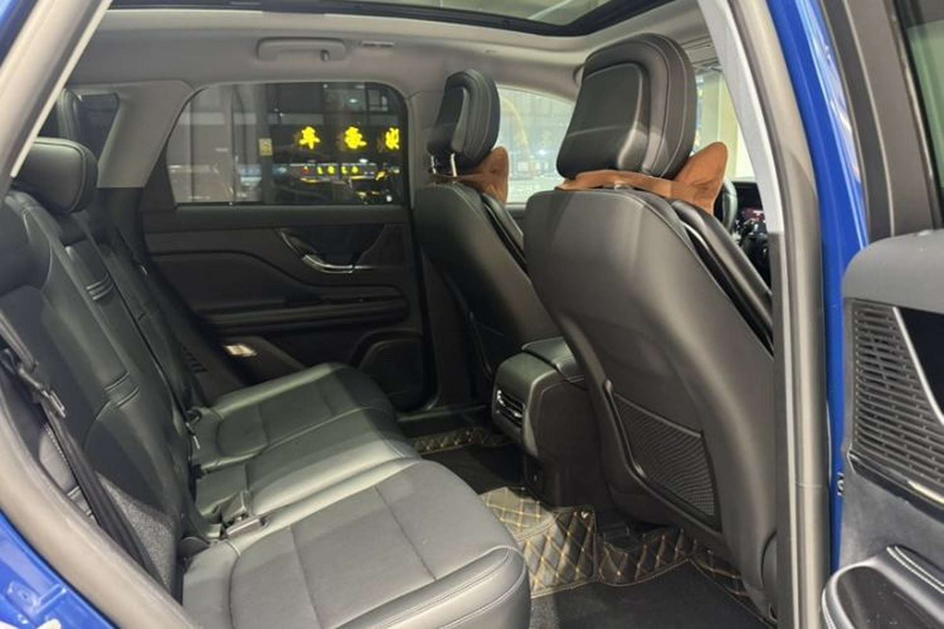 Used Lincoln Corsair 2020 2.0T Two-Wheel Drive Luxury Edition Interior 7
