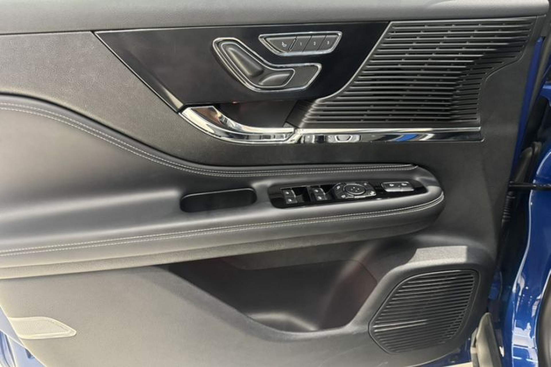 Used Lincoln Corsair 2020 2.0T Two-Wheel Drive Luxury Edition Interior 9