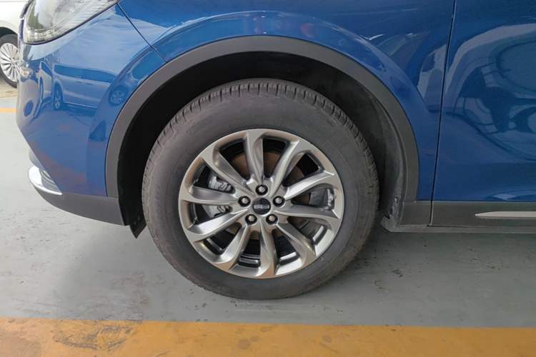 Used Lincoln Corsair 2020 2.0T Two-Wheel Drive Luxury Edition Left Front Wheel Hub