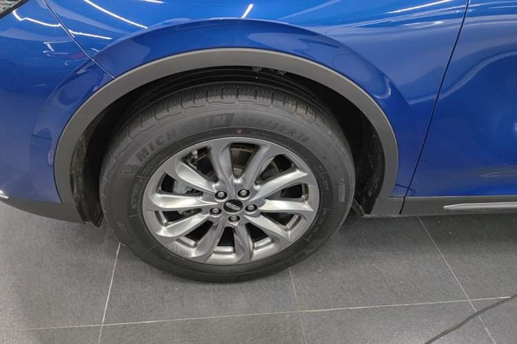 Used Lincoln Corsair 2020 2.0T Two-Wheel Drive Luxury Edition Left Front Wheel Hub