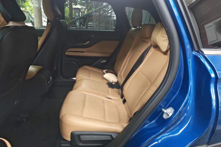 Used Lincoln Corsair 2020 2.0T Two-Wheel Drive Luxury Edition Left Rear Seat