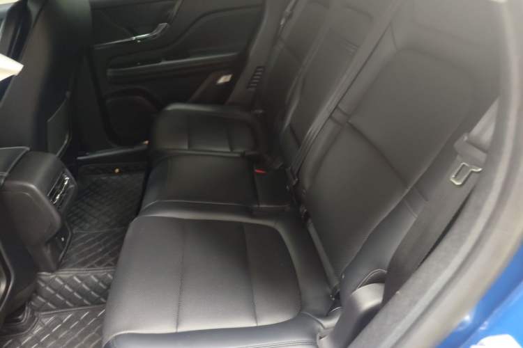 Used Lincoln Corsair 2020 2.0T Two-Wheel Drive Luxury Edition Left Rear Seat