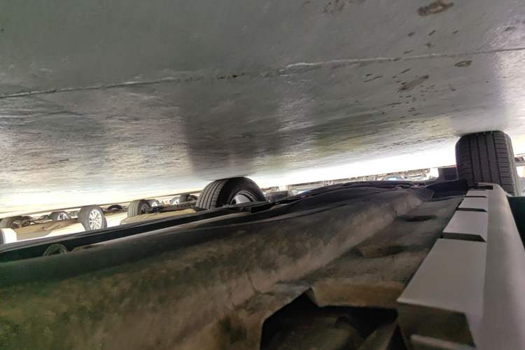 Used Lincoln Corsair 2020 2.0T Two-Wheel Drive Luxury Edition Left Side Sill