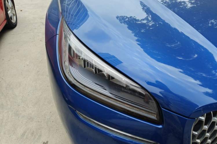 Used Lincoln Corsair 2020 2.0T Two-Wheel Drive Luxury Edition Right Front Headlight