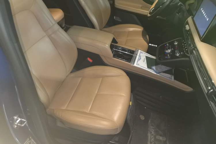Used Lincoln Corsair 2020 2.0T Two-Wheel Drive Luxury Edition Right Front Seat