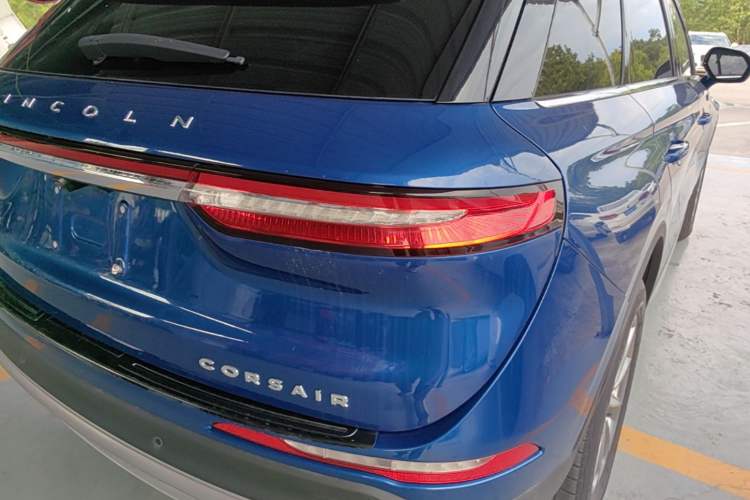 Used Lincoln Corsair 2020 2.0T Two-Wheel Drive Luxury Edition Right Rear Taillight
