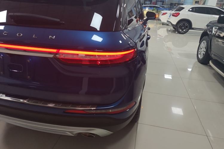 Used Lincoln Corsair 2020 2.0T Two-Wheel Drive Luxury Edition Right Rear Taillight