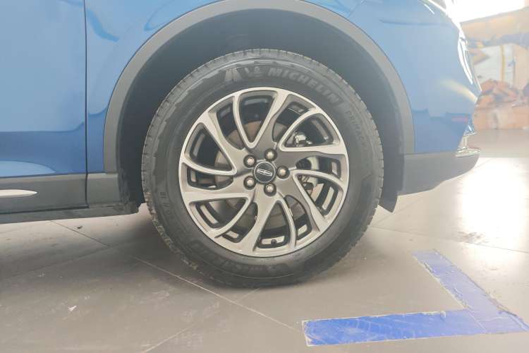 Used Lincoln Corsair 2020 2.0T Four-Wheel Drive Luxury Edition Right Rear Wheel Hub