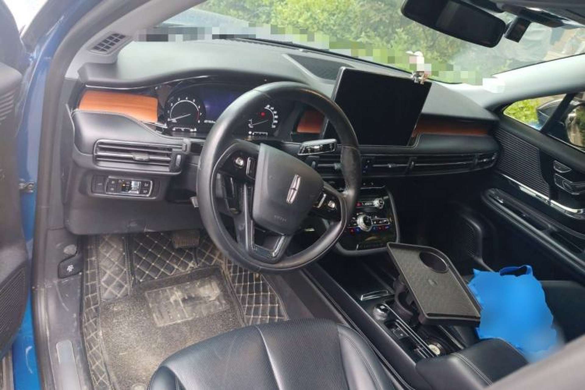 Used Lincoln Corsair 2020 2.0T Two-Wheel Drive Luxury Edition Steering Wheel