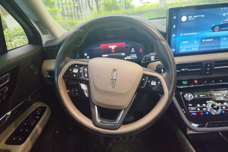 Used Lincoln Corsair 2020 2.0T Four-Wheel Drive Prestige Edition Steering Wheel