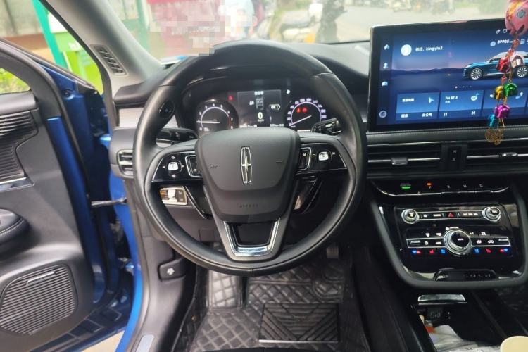 Used Lincoln Corsair 2020 2.0T Two-Wheel Drive Luxury Edition Steering Wheel