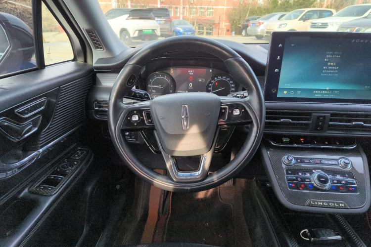 Used Lincoln Corsair 2020 2.0T Two-Wheel Drive Luxury Edition Steering Wheel
