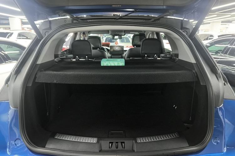 Used Lincoln Corsair 2020 2.0T Two-Wheel Drive Luxury Edition Trunk