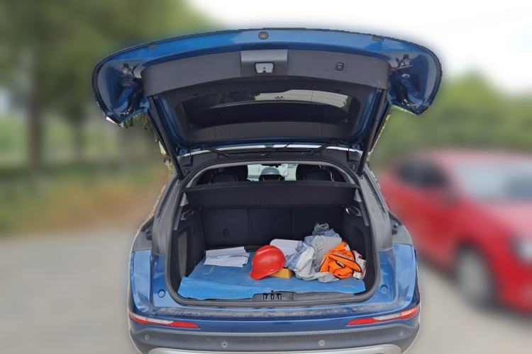 Used Lincoln Corsair 2020 2.0T Two-Wheel Drive Luxury Edition Trunk
