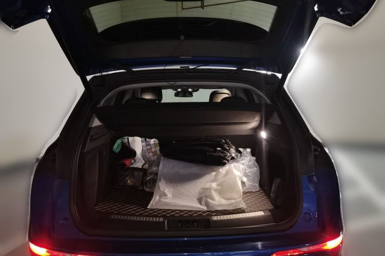 Used Lincoln Corsair 2020 2.0T Two-Wheel Drive Luxury Edition Trunk