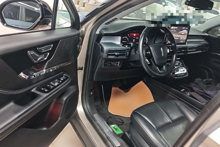 Used Lincoln Corsair 2020 2.0T Two-Wheel Drive Luxury Edition Driver Seat