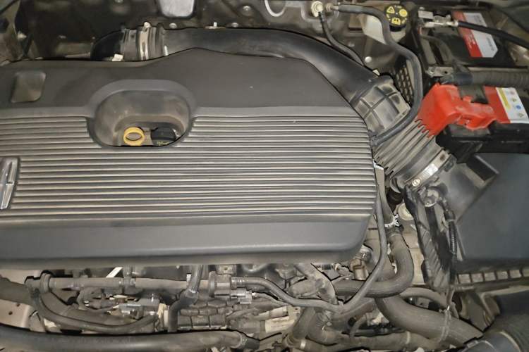 Used Lincoln Corsair 2020 2.0T Two-Wheel Drive Luxury Edition Engine Bay