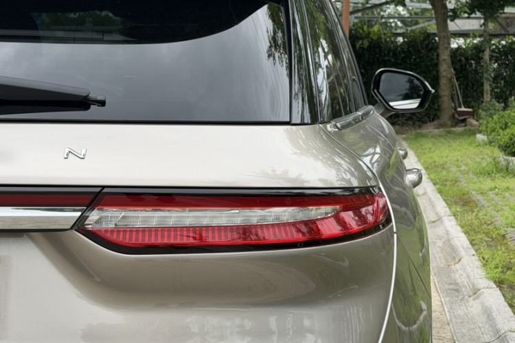 Used Lincoln Corsair 2020 2.0T Two-Wheel Drive Luxury Edition Exterior 5