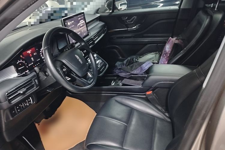 Used Lincoln Corsair 2020 2.0T Two-Wheel Drive Luxury Edition Left Front Seat