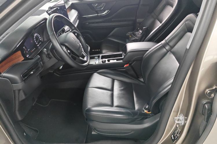 Used Lincoln Corsair 2020 2.0T Two-Wheel Drive Luxury Edition Left Front Seat
