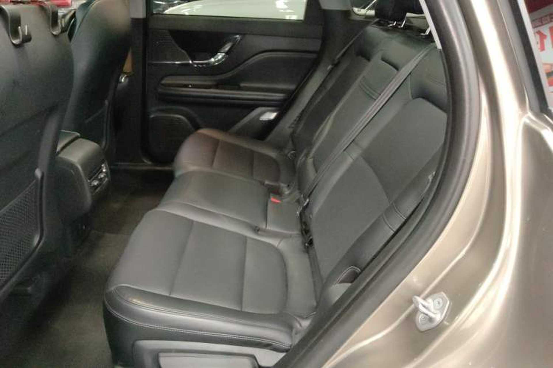 Used Lincoln Corsair 2020 2.0T Two-Wheel Drive Luxury Edition Left Rear Seat