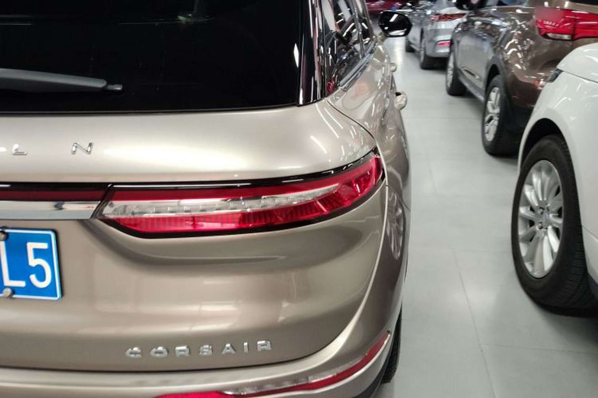 Used Lincoln Corsair 2020 2.0T Two-Wheel Drive Luxury Edition Right Rear Taillight