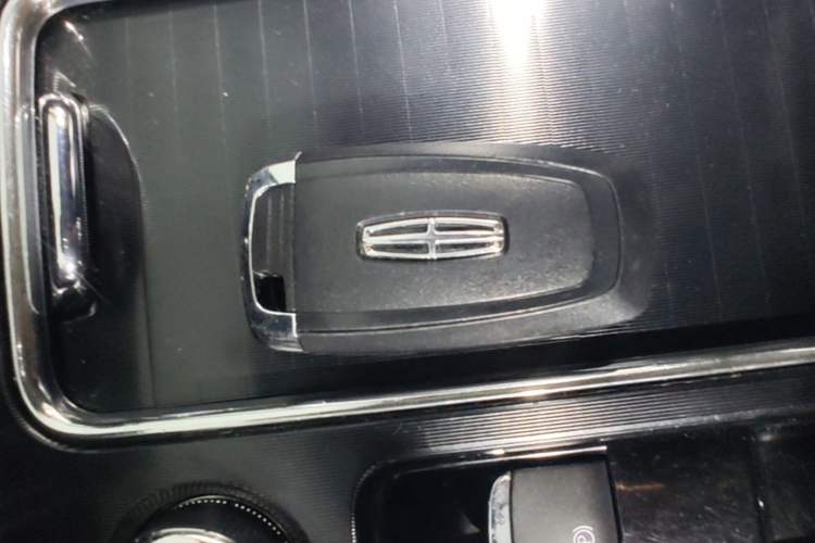 Used Lincoln Corsair 2020 2.0T Two-Wheel Drive Luxury Edition Vehicle Key