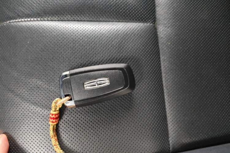 Used Lincoln Corsair 2020 2.0T Two-Wheel Drive Luxury Edition Vehicle Key