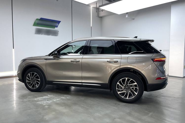 Used Lincoln Corsair 2020 2.0T Two-Wheel Drive Luxury Edition Exterior 3