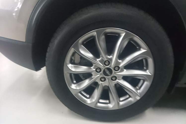 Used Lincoln Corsair 2020 2.0T Two-Wheel Drive Luxury Edition Exterior 5