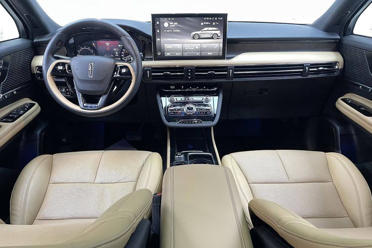 Used Lincoln Corsair 2020 2.0T Two-Wheel Drive Luxury Edition Interior 8