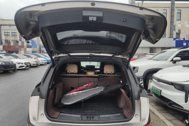 Used Lincoln Corsair 2020 2.0T Two-Wheel Drive Luxury Edition Trunk