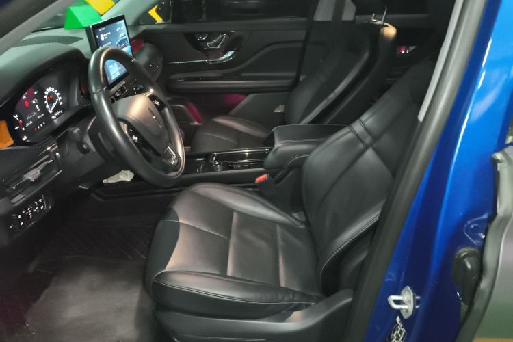 Used Lincoln Corsair 2020 2.0T Two-Wheel Drive Luxury Edition Left Front Seat