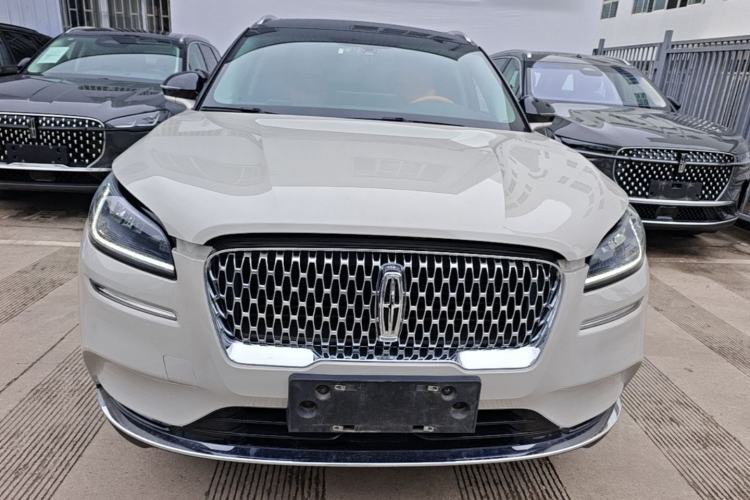 Used Lincoln Corsair 2020 2.0T Two-Wheel Drive Luxury Edition Front