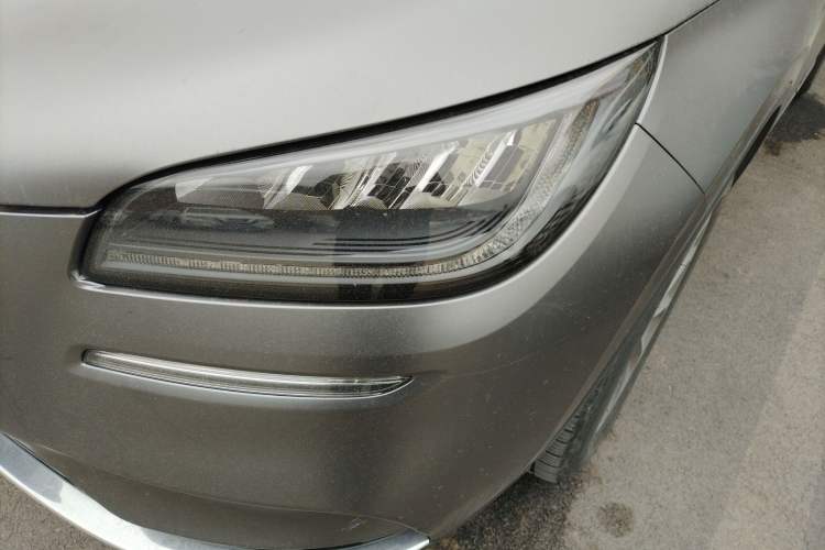 Used Lincoln Corsair 2020 2.0T Two-Wheel Drive Luxury Edition Left Front Headlight