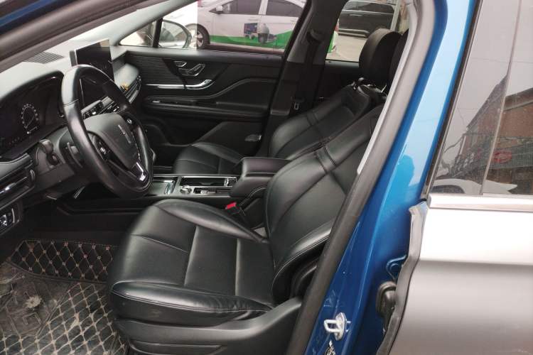 Used Lincoln Corsair 2020 2.0T Two-Wheel Drive Luxury Edition Left Front Seat
