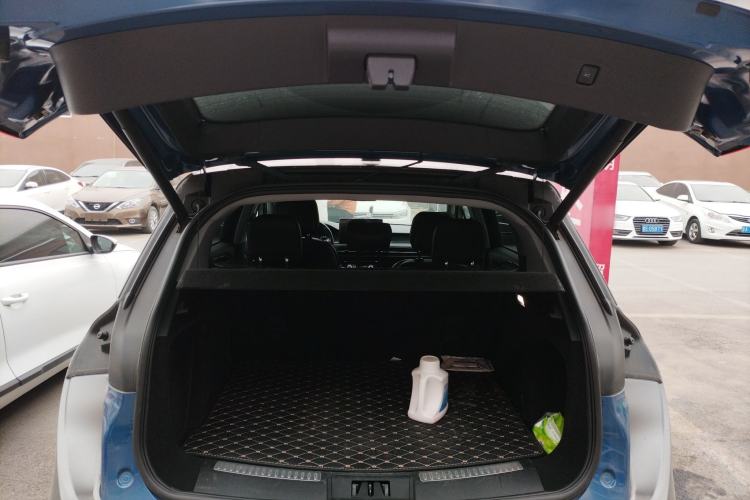 Used Lincoln Corsair 2020 2.0T Two-Wheel Drive Luxury Edition Trunk