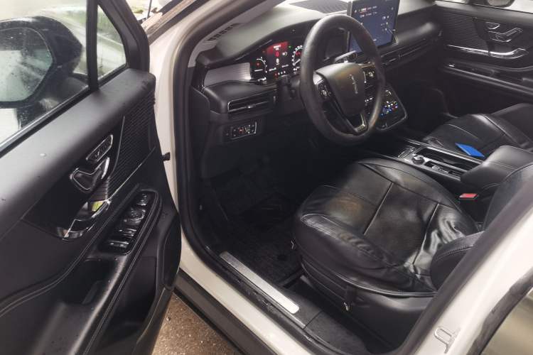 Used Lincoln Corsair 2020 2.0T Two-Wheel Drive Luxury Edition Driver Seat