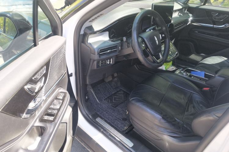 Used Lincoln Corsair 2020 2.0T Two-Wheel Drive Luxury Edition Driver Seat