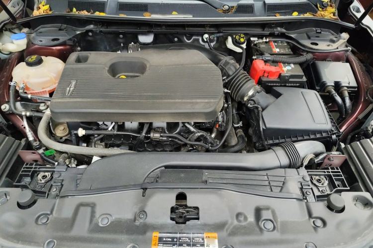 Used Lincoln Corsair 2020 2.0T Two-Wheel Drive Luxury Edition Engine Bay