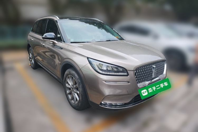 Used Lincoln Corsair 2020 2.0T Two-Wheel Drive Luxury Edition Front Right 45 Deg