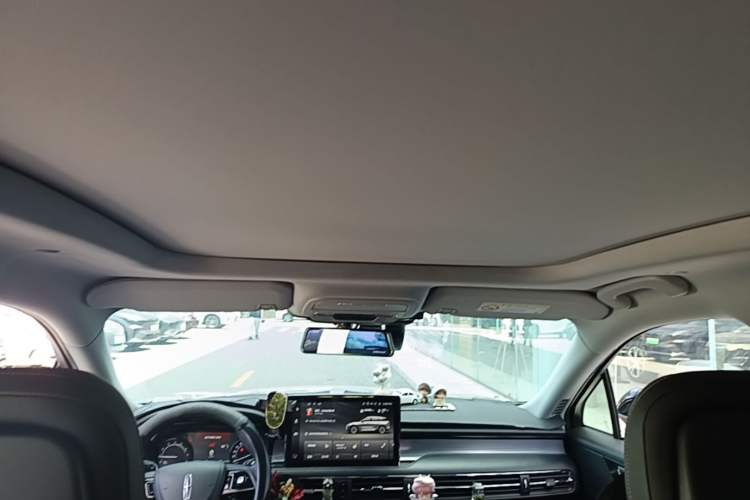Used Lincoln Corsair 2020 2.0T Two-Wheel Drive Luxury Edition Headliner