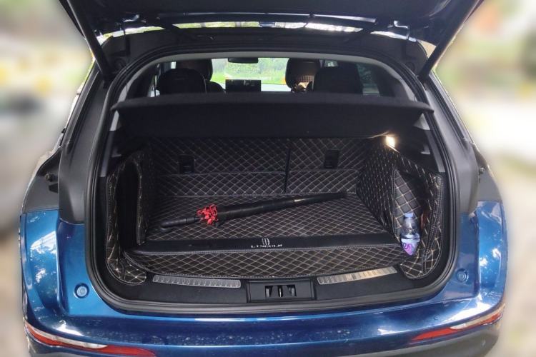 Used Lincoln Corsair 2020 2.0T Two-Wheel Drive Luxury Edition Trunk